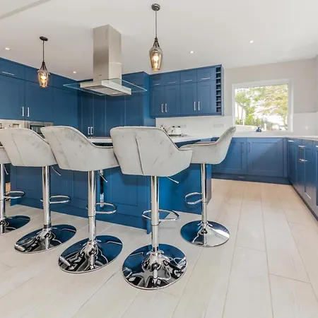 Winward,Kinsale,Exquisite Holiday Homes 펜션