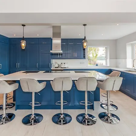 Winward,Kinsale,Exquisite Holiday Homes 펜션