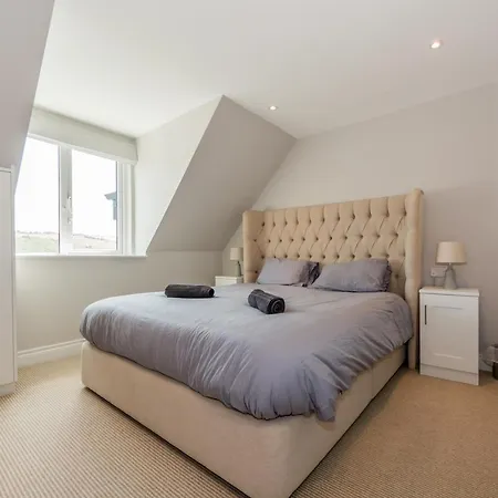 Winward,Kinsale,Exquisite Holiday Homes 펜션 *