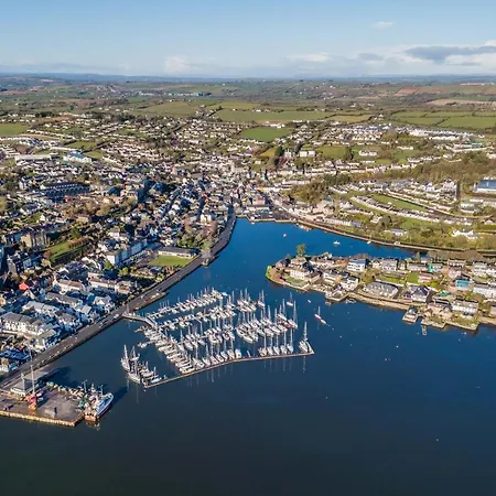 Winward,Kinsale,Exquisite Holiday Homes 펜션 Barrells Crossroads